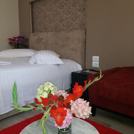 Hotel Erandi Rinas 외부 사진