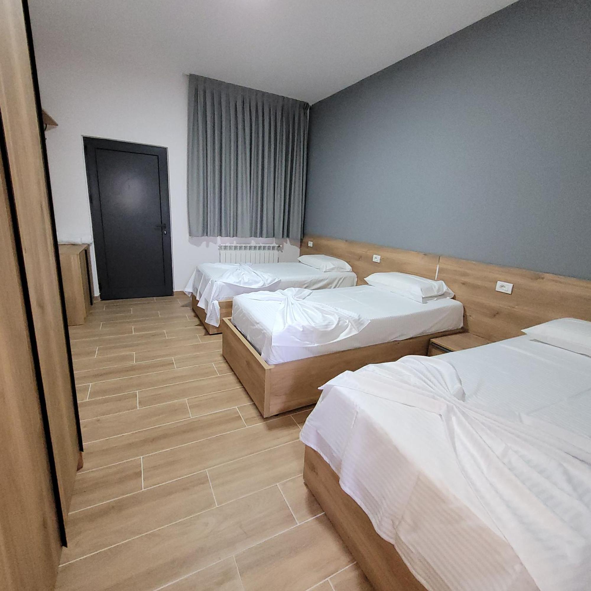 Hotel Erandi Rinas 외부 사진